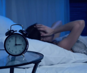 Thức khuya có thể gây tâm thần
