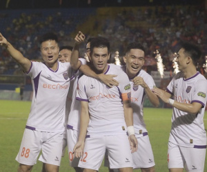 Vòng 6 V.League: Xáo trộn ở ngôi đầu, HAGL vẫn chưa biết mùi chiến thắng