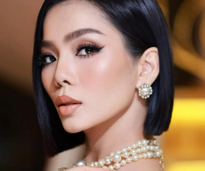 Lệ Quyên đăng loạt story ám chỉ ai đó mua bài 'hạ bệ' mình nhưng lại viết sai chính tả?