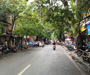 Đại hạ giá nhà phố cổ Hà Nội nhưng… ế