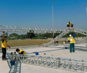 Hình ảnh đầu tiên về đám hỏi Quang Hải: Dựng rạp hoành tráng giữa sân vận động, quy mô 400 khách mời