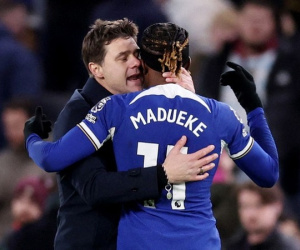 Chelsea thoát hiểm phút chót trước đội nhóm cuối