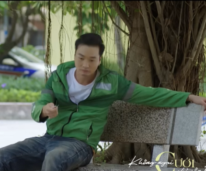 Không ngại cưới chỉ cần một lý do tập 29: Vừa đổi nghề làm shipper, Đông lại bị mất xe máy
