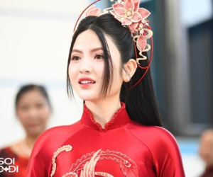 Cô dâu Chu Thanh Huyền xinh đẹp đằm thắm xuất hiện trước giờ ăn hỏi với Quang Hải