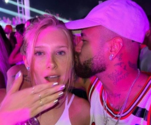 Neymar lộ phản bội bạn gái, tái mặt nhận tin nhắn... làm bố lần 3