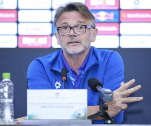 HLV Troussier: 'Tôi đánh giá cầu thủ bằng phẩm chất trên sân, tuyển Việt Nam có lực lượng phù hợp nhất dự Asian Cup'
