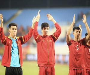 Hoàng Đức chia tay tuyển Việt Nam, lỡ hẹn Asian Cup 2024