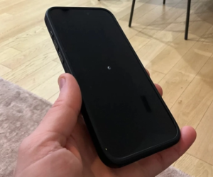 Lỗi khiến iPhone xịn mấy cũng có thể trở thành 'cục gạch'