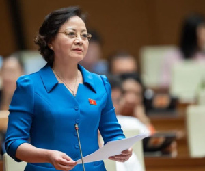 Bộ Nội vụ đề xuất giải pháp ngăn chặn 'bổ nhiệm' thần tốc