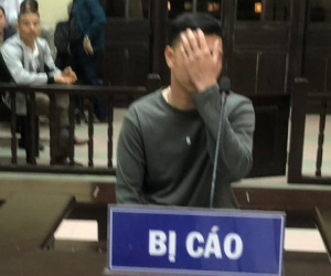 Kẻ dùng gậy đánh người tham gia giao thông gần tổ 141 lĩnh 4 năm tù