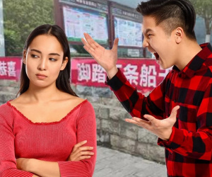Thanh niên Trung Quốc bị bắt vì chăng biểu ngữ cáo buộc bạn gái cũ ngoại tình