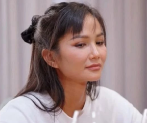 Bạn trai bỏ H'Hen Niê, Hồ Hoài Anh - Lưu Hương Giang ly hôn và loạt đời tư được hé lộ ở Chị đẹp