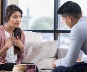 Nghi chị dâu ngoại tình, anh tôi tương kế tựu kế thu lại hết tiền vàng và tính trả về nơi sản xuất