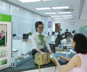 Lãi suất tiền gửi tiết kiệm chỉ còn 1,7%/năm