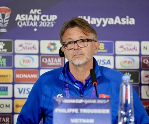 HLV Philippe Troussier: 'Đội tuyển sẽ thi đấu với sự tự tôn và tự hào là đại diện của Việt Nam'