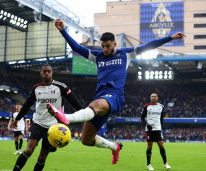 Thắng hú vía Fulham, Chelsea vươn lên Top 8 Ngoại hạng