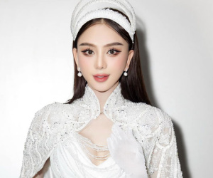 Lâm Khánh Chi bức xúc thông báo bị lừa số tiền lớn