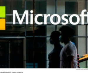 Microsoft vượt mặt Apple thành công ty giao dịch đại chúng có giá trị nhất