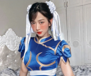 Nhìn lại loạt ảnh cosplay tướng game cực 'khét' của Lê Bống trong quá khứ