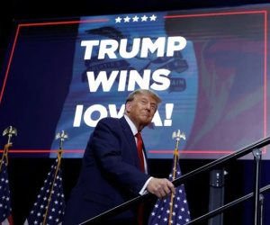 Ông Trump giành chiến thắng trong 'phát súng' đầu tiên ở Iowa