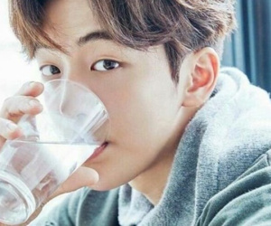 Uống nước khi bụng rỗng chữa được bách bệnh?