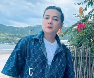 Nam ca sĩ Việt cưới vợ hơn 8 tuổi, 30 năm không có con vẫn tình tứ hôn nhau mỗi ngày, tuổi U60 trẻ trung
