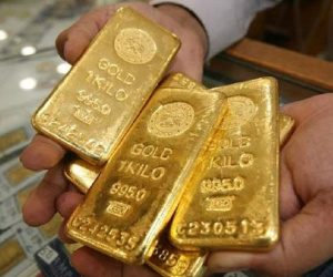 Giá vàng hôm nay 19/1/2024 lại 'thăng hoa', vàng SJC lên sát đỉnh 77 triệu đồng
