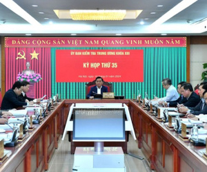 Đề nghị Bộ Chính, Ban Bí thư xem xét xử lý kỷ luật một số cán bộ cấp cao