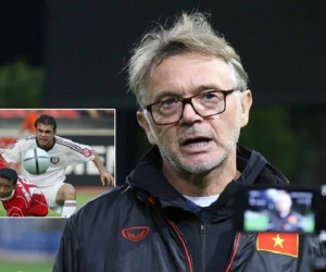 Sau 20 năm, HLV Troussier gặp lại nỗi ác mộng mang tên Indonesia