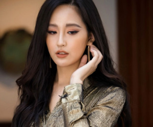 Hoa hậu Việt Nam tuyên bố không cho ai vay tiền, 500 đồng cũng không là ai?