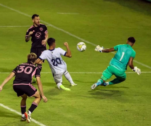 Messi và Inter Miami gây thất vọng trong trận đầu tiên của năm 2024