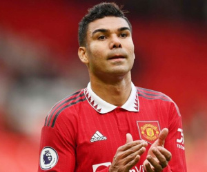 MU thanh lý Casemiro theo cách khó tin