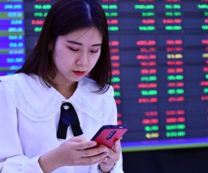 Thông qua 2 luật quan trọng, cổ phiếu bất động sản, ngân hàng sẽ 'dậy sóng'?
