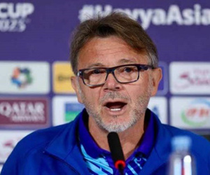 HLV Philippe Troussier: 'Tôi nhận hết trách nhiệm, đừng chỉ trích cầu thủ'