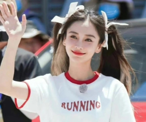 Angelababy chuẩn bị tái xuất hậu phong sát, liền bị tố bắt nạt đồng nghiệp và có thái độ tồi tệ