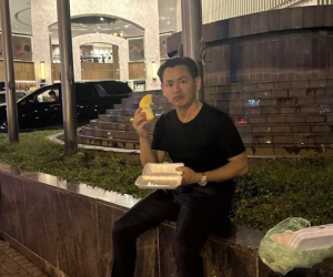 Tỷ phú Johnny Đặng bất ngờ bị 'đuổi' khỏi khách sạn hạng sang vì lý do hài hước
