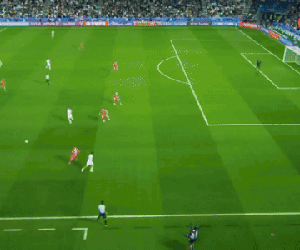 Pha bắt việt vị gây tranh cãi ở Asian Cup, bị khước từ bàn thắng vì... mũi giày