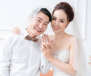 Bà xã NSND Công Lý từng giận chồng bỏ về nhà mẹ, thừa nhận còn 'non' và 'xanh'