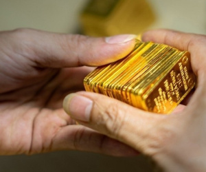 Chuyên gia hiến kế khai thông 400 tấn vàng trong dân