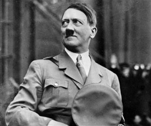 Nếu trùm Hitler không tự sát năm 1945, thế giới sẽ ra sao?