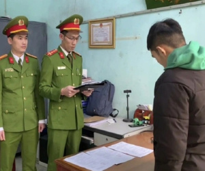 Đốt pháo tự chế gây náo loạn đám cưới khiến 3 người bị thương
