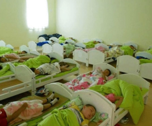 Cô giáo đăng bức ảnh học sinh ngủ trưa vào nhóm chung, huyết áp phụ huynh tăng vọt, ngay lập tức đòi giải thích