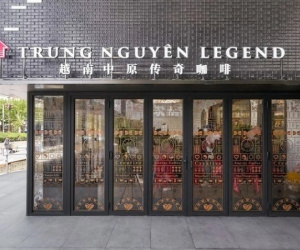 Khám phá số tiền 'khủng' mà ông Đặng Lê Nguyên Vũ chịu chi để thuê được cửa hàng Trung Nguyên Legend 500m2 trên phố Nam Kinh xa hoa bậc nhất Thượng Hải?