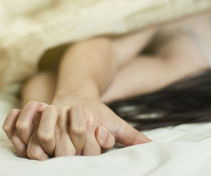 Vợ âm mưu hại chồng bằng cách thức thâm độc, chồng phát giác sự thật kinh hoàng nhờ mùi lạ khi gần gũi vợ