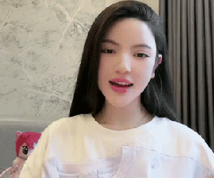 Vướng nghi vấn quảng cáo lố, khen 'lên mây' để bán sản phẩm dù đọc sai cả thành phần, Chu Thanh Huyền: Đã lường trước ngày này!