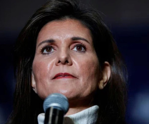 Nữ đối thủ Nikki Haley của ông Trump bị hoang báo bắn con gái