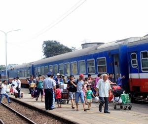 Hành khách đi tàu dịp Tết Nguyên đán 2024 cần lưu ý gì?