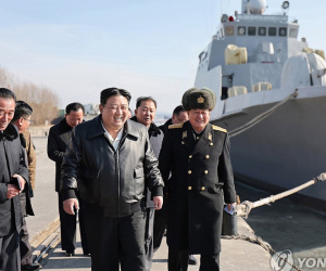 Ông Kim Jong Un yêu cầu hải quân Triều Tiên sẵn sàng cho xung đột