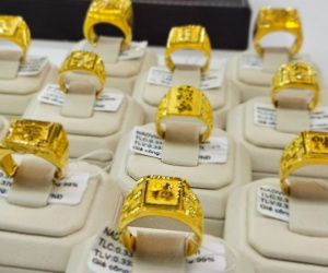 Giá vàng SJC, vàng nhẫn 24K đồng loạt giảm mạnh