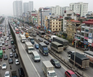 Đường Vành đai 3 ùn tắc từ sáng đến chiều 24 Tết